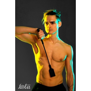 1111-01lola
